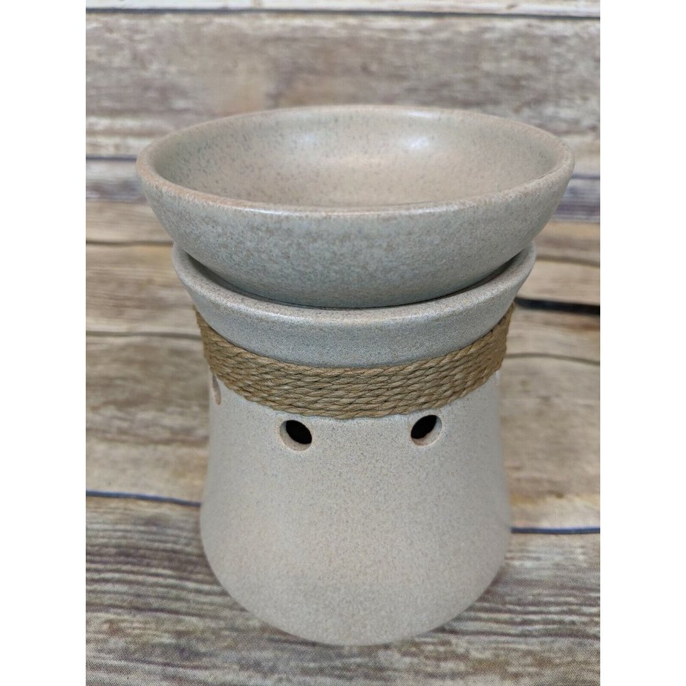 New Scentsy Deluxe Warmer Hatteras